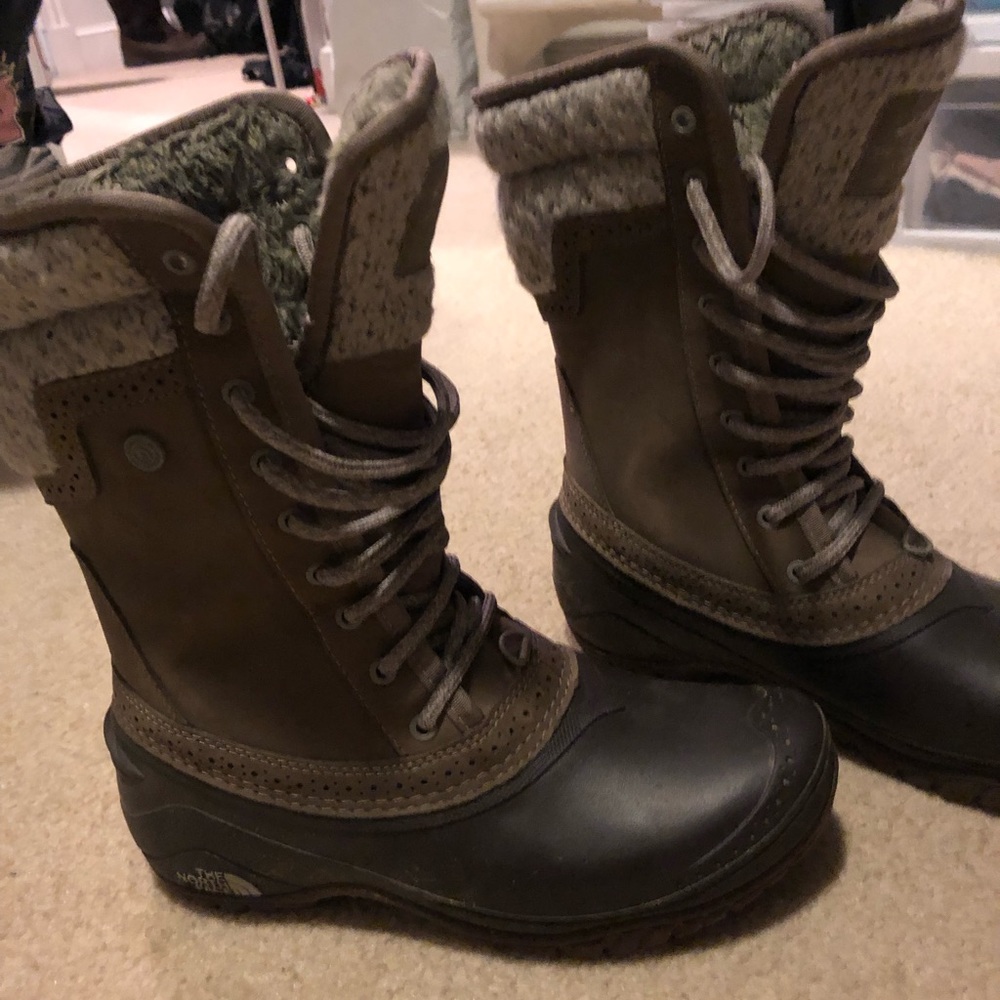 North Face 🥾 Boots